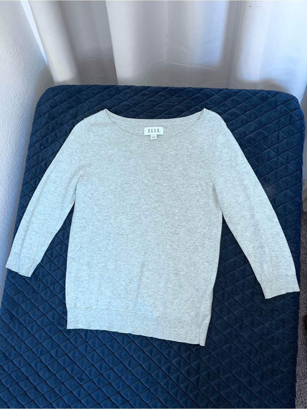 Light Gray Scoop Neck Women's Sweater W/ Beads - Size Small - Cute Cozy Top